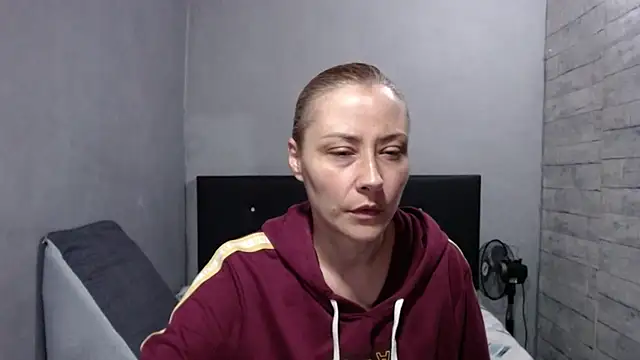 cataanderson  online show from 7, 4, 2026