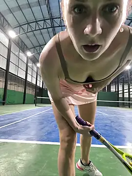 BritneyHall online show from 9, 3, 2025