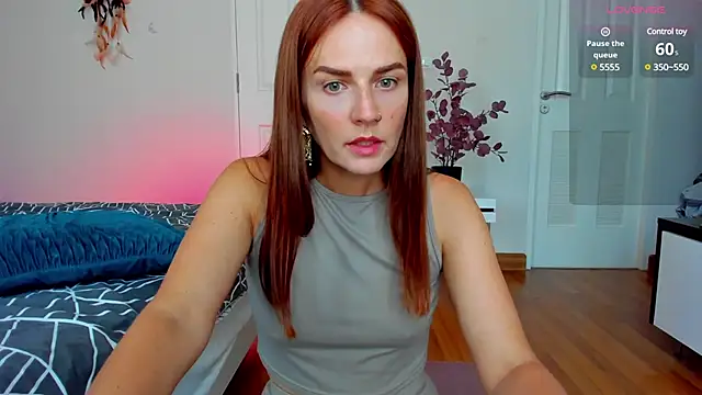 BritneyHall online show from 11, 2, 2025