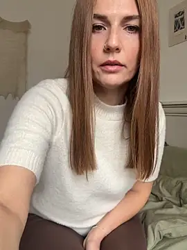 BritneyHall online show from 23, 3, 2026