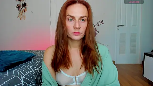 BritneyHall online show from 22, 1, 2025