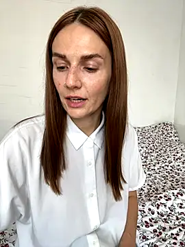 BritneyHall online show from 20, 10, 2025