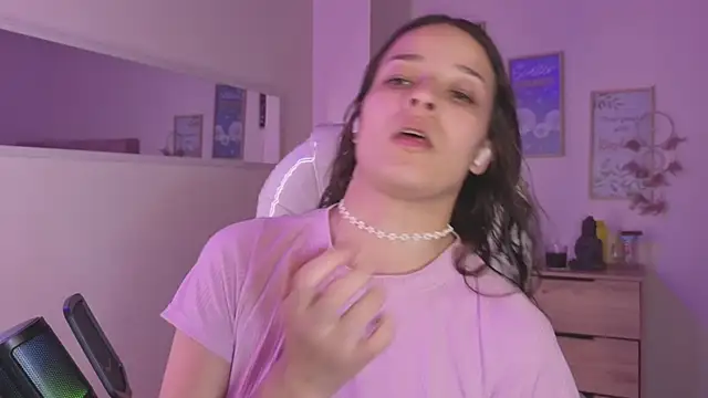 Amaia Daniells online show from 2, 10, 2025