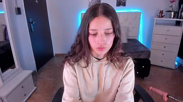 Amaia Daniells online show from 30, 1, 2025