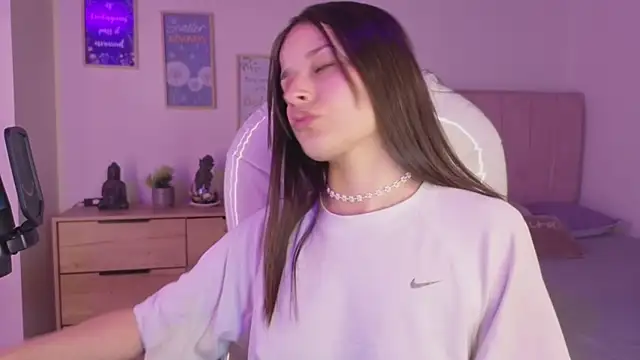 Amaia Daniells online show from 9, 11, 2025