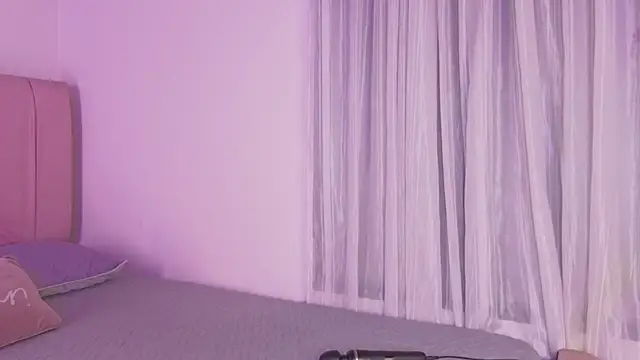 Amaia Daniells online show from 11, 11, 2025