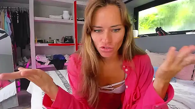 holy khloe online show from 15, 2, 2026