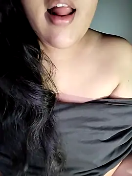 Annerae online show from 21, 9, 2025