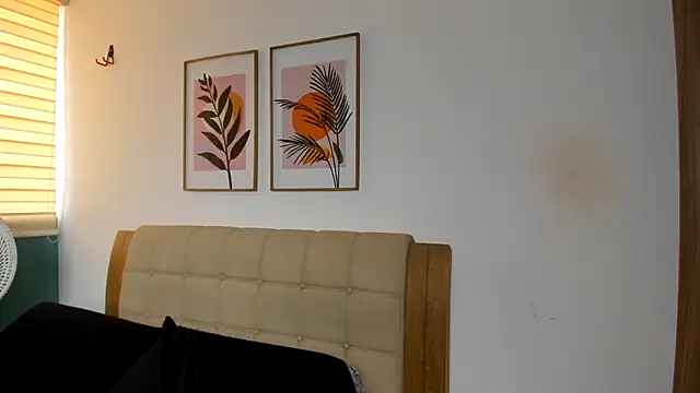 Ash milk online show from 20, 2, 2026