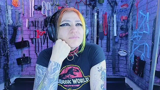 PANDORANEZZ online show from 7, 11, 2025