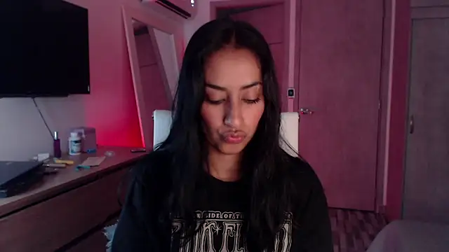 Brown skin11 online show from 24, 9, 2025