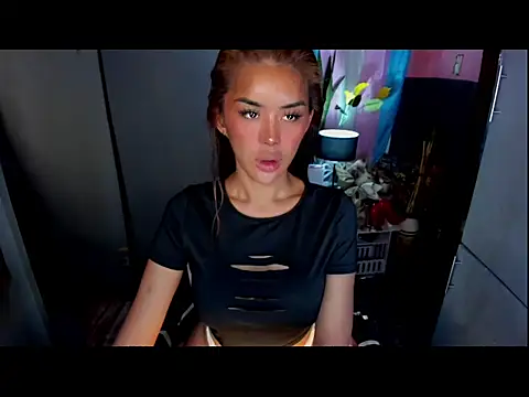 QuiinMollyXxX online show from 19, 6, 2026