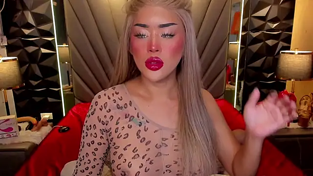 QuiinMollyXxX online show from 12, 9, 2025