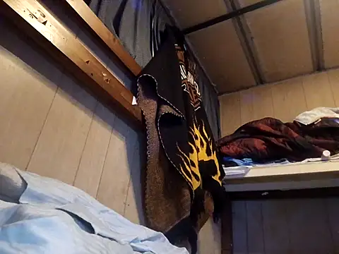 sausylolly online show from 7, 3, 2026