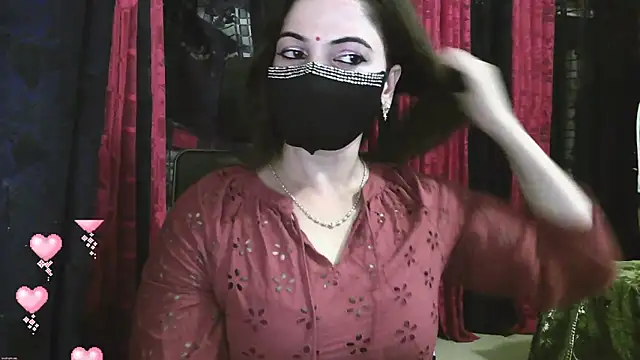 Cute Sonii online show from 5, 10, 2025