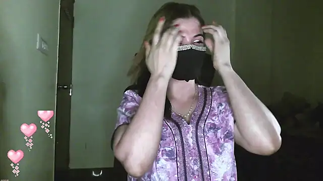 Cute Sonii online show from 12, 4, 2026