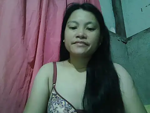 Snapshot of SexyHotMari69 chatting on 12, 9, 2025 SexyHotMari69 online show from 12, 9, 2025