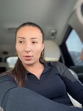 Snapshot of YOUR-KARINA chatting on 24, 1, 2025 YOUR-KARINA online show from 24, 1, 2025