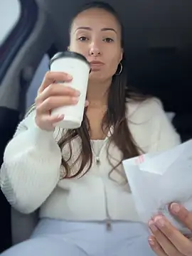 Snapshot of YOUR-KARINA chatting on 22, 1, 2025 YOUR-KARINA online show from 22, 1, 2025