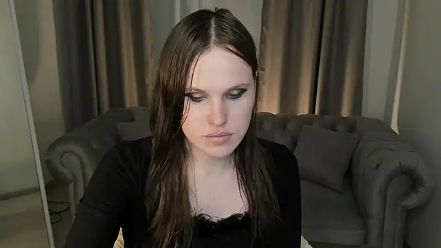 EffieMinki online show from 18, 5, 2026