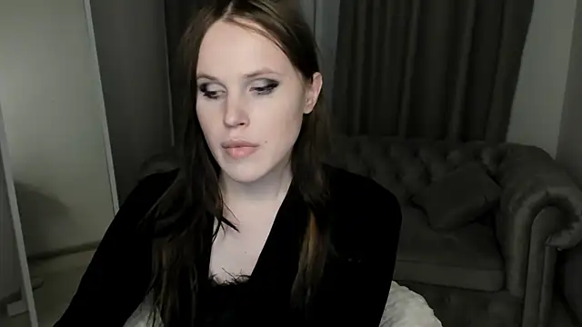 EffieMinki online show from 6, 5, 2026