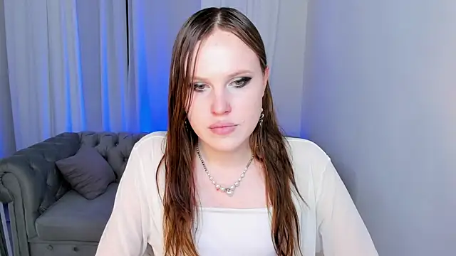 Snapshot of EffieMinki chatting on 17, 7, 2026 EffieMinki online show from 17, 7, 2026