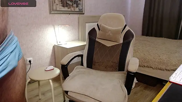 Toress1 online show from 12, 10, 2025