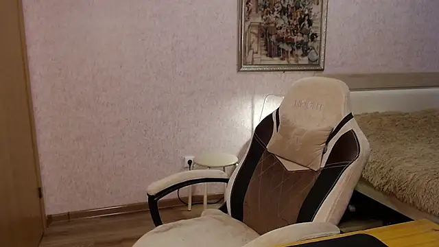 Toress1 online show from 8, 10, 2025