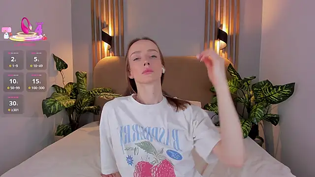 Kira Quinn online show from 16, 10, 2025