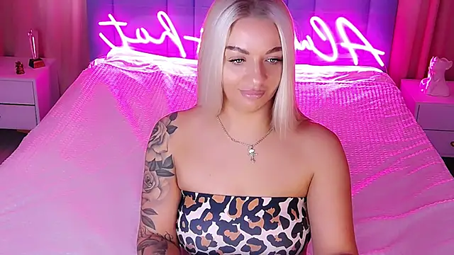 AllwaysHotJ online show from 18, 10, 2025