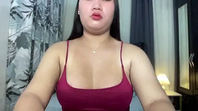 Miss Deliciousness online show from 4, 11, 2025