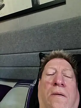 tomtom111111 online show from 21, 2, 2025