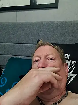 tomtom111111 online show from 23, 9, 2025