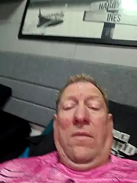 tomtom111111 online show from 6, 10, 2025