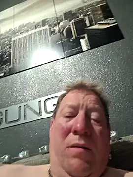 tomtom111111 online show from 11, 2, 2025