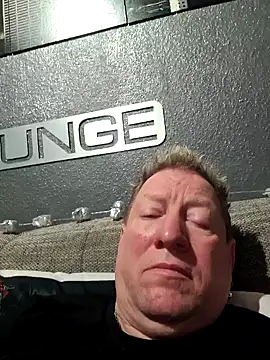 tomtom111111 online show from 2, 2, 2025