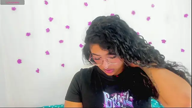 moana taylor online show from 30, 9, 2025