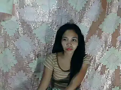 PinaySkinnyGirl online show from 22, 4, 2026