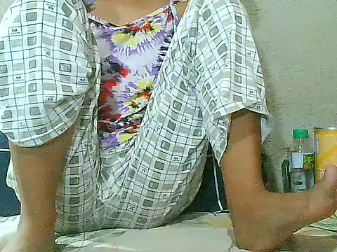 Snapshot of PinaySkinnyGirl chatting on 24, 6, 2026 PinaySkinnyGirl online show from 24, 6, 2026