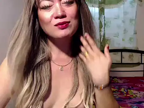 cum2mama online show from 5, 12, 2024