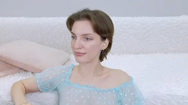 Beauty Alex online show from 23, 12, 2025