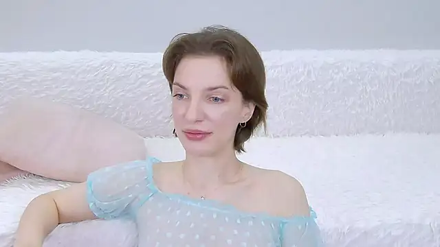 Beauty Alex online show from 7, 1, 2026