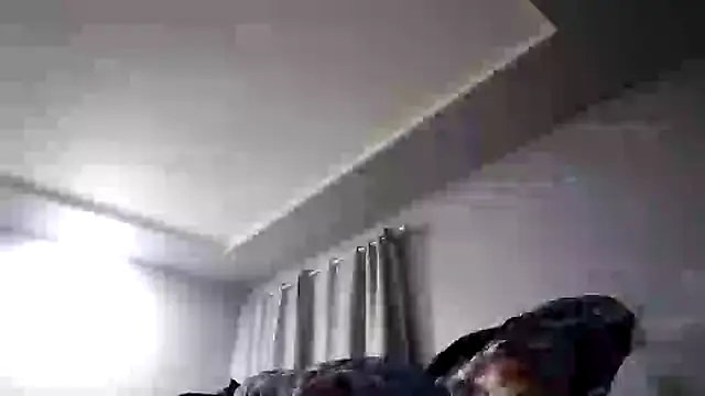 khloebanques online show from 31, 1, 2025