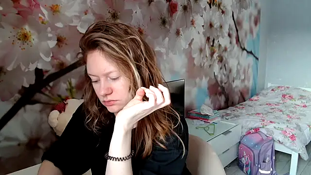 ConnieDaw online show from 18, 1, 2025