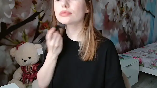 ConnieDaw online show from 10, 12, 2024