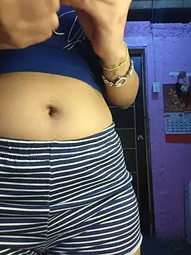 Snapshot of SexyFriends_ chatting on 17, 5, 2026 SexyFriends online show from 17, 5, 2026