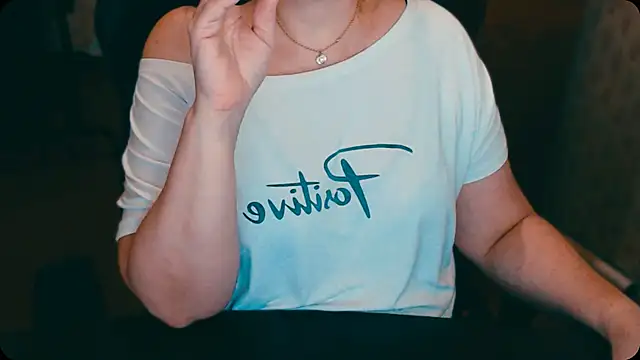 Snapshot of AlisaHot55 chatting on 2, 10, 2025 AlisaHot55 online show from 2, 10, 2025