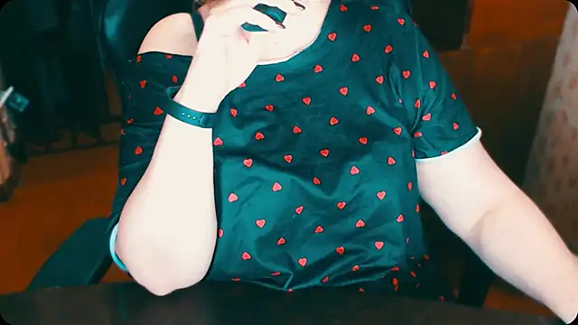 Snapshot of AlisaHot55 chatting on 17, 11, 2025 AlisaHot55 online show from 17, 11, 2025