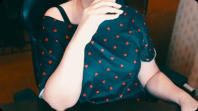 Snapshot of AlisaHot55 chatting on 16, 9, 2025 AlisaHot55 online show from 16, 9, 2025