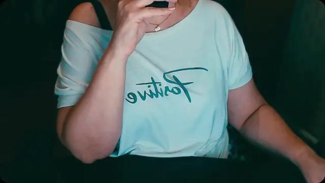 Snapshot of AlisaHot55 chatting on 18, 9, 2025 AlisaHot55 online show from 18, 9, 2025